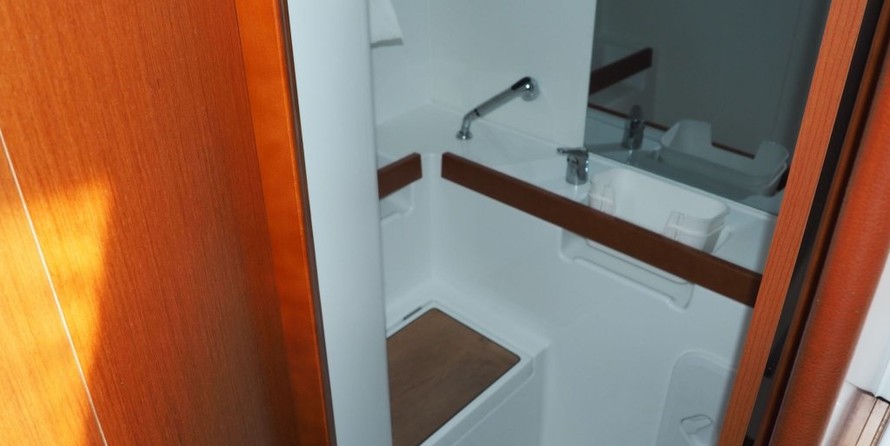 Beneteau Oceanis 35.1