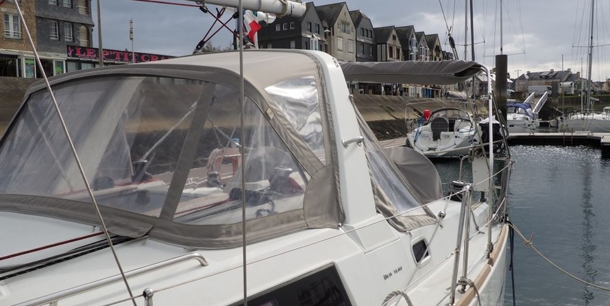 Beneteau Oceanis 35.1