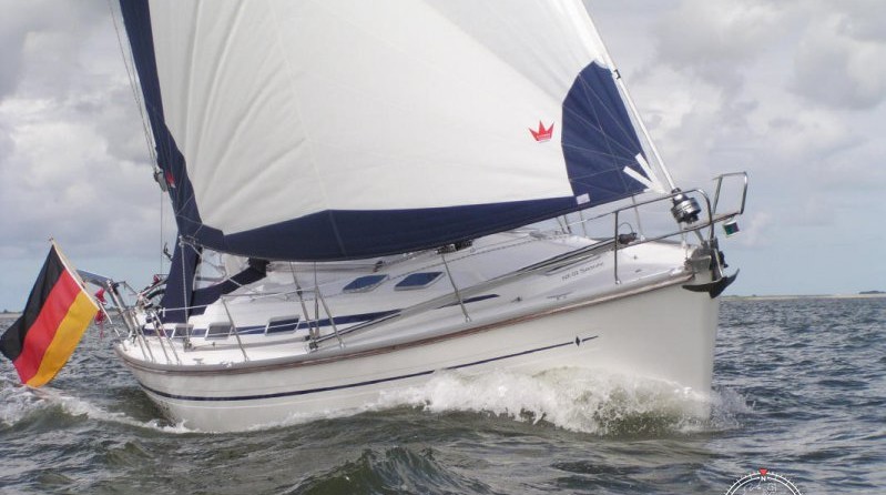Bavaria 37