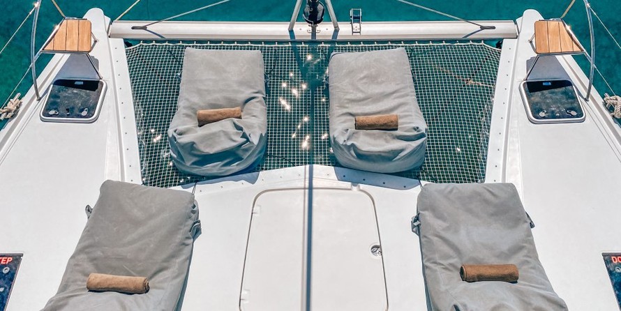 Fountaine Pajot Lucia 40