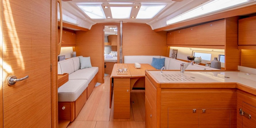 Dufour 390 Grand Large