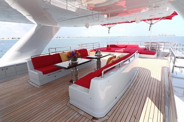 Cheoy Lee Custom Marco Polo Displacement