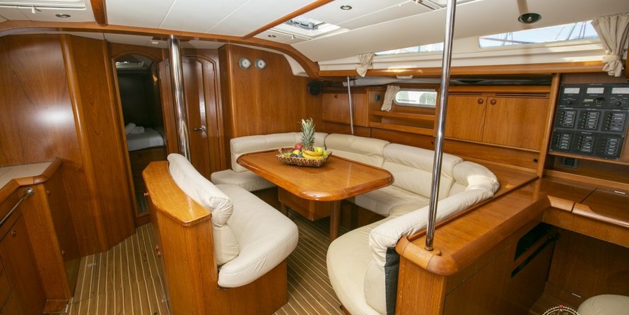 Jeanneau Sun Odyssey 49