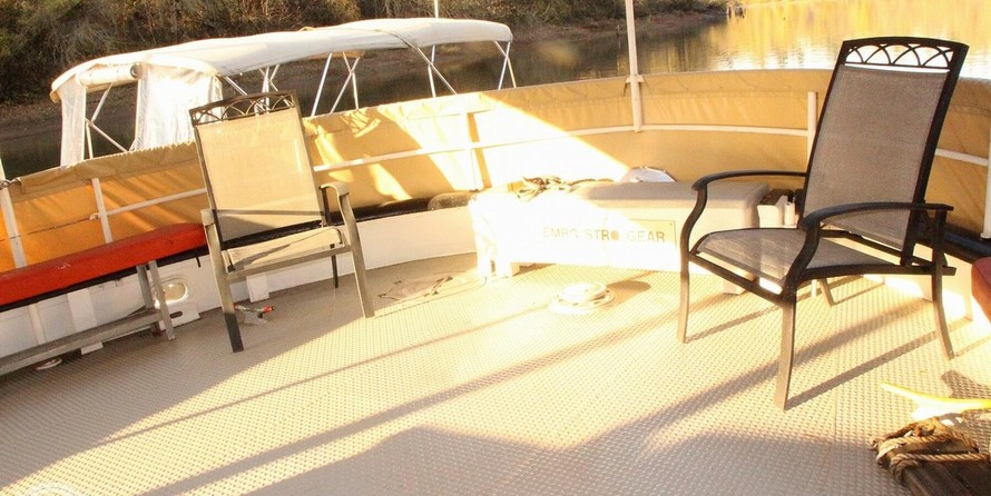 Custom-Craft Box Boat 63