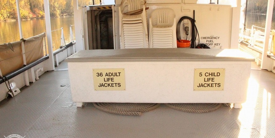 Custom-Craft Box Boat 63