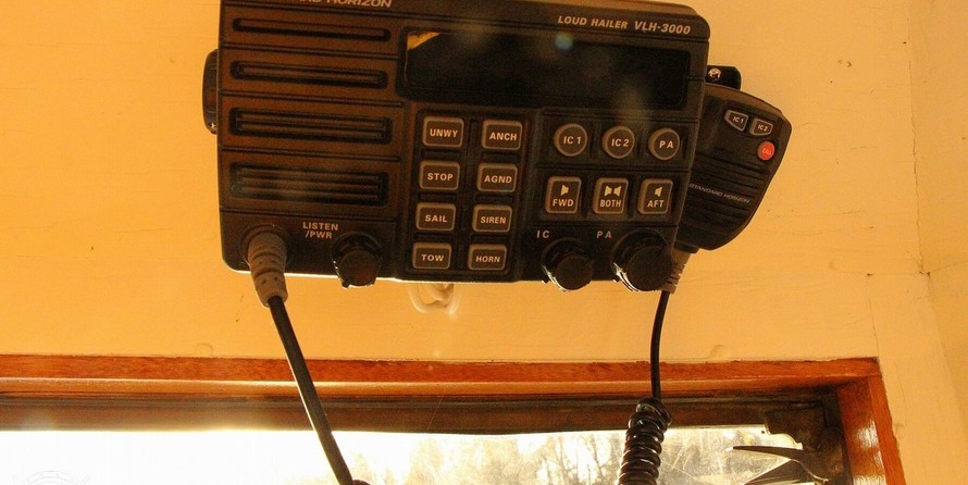 Custom-Craft Box Boat 63