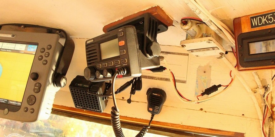 Custom-Craft Box Boat 63