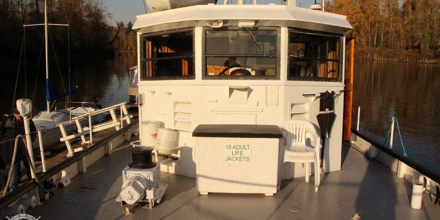 Custom-Craft Box Boat 63