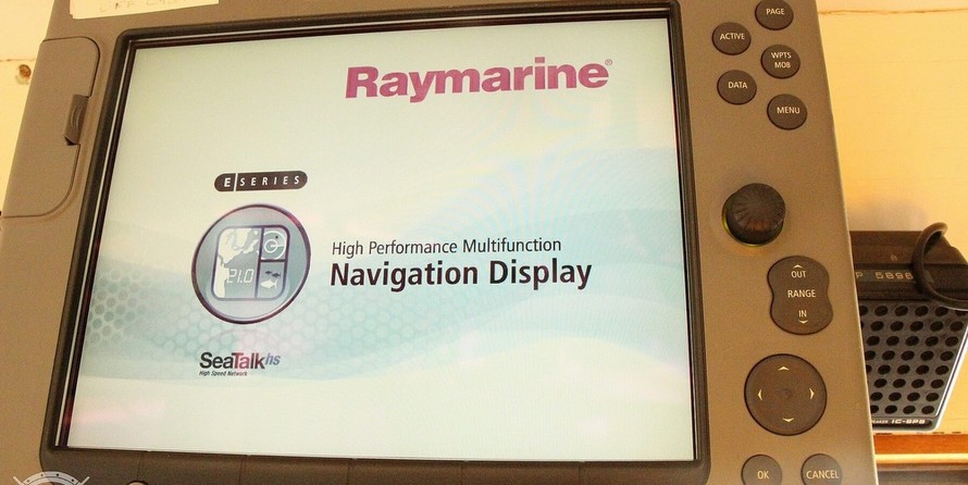 Custom-Craft Box Boat 63