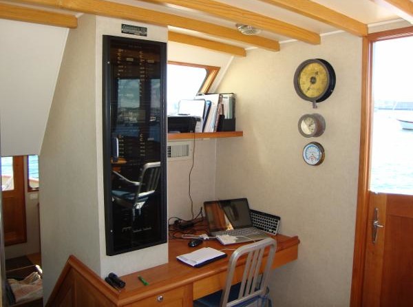 C kip sea ranger 39 flybridge ts cruiser