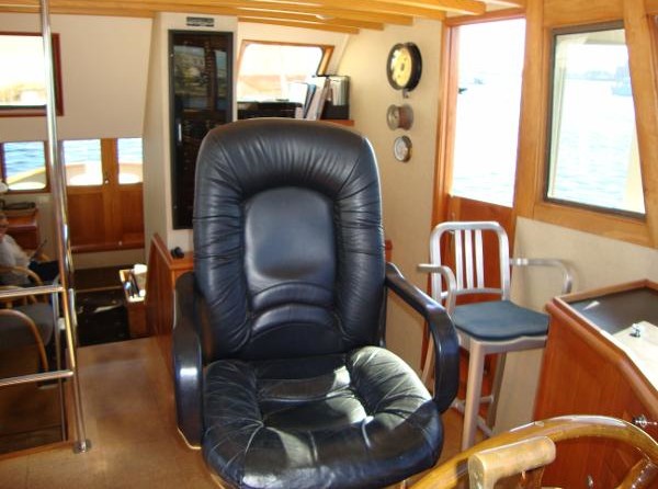 C kip sea ranger 39 flybridge ts cruiser