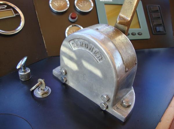 C kip sea ranger 39 flybridge ts cruiser