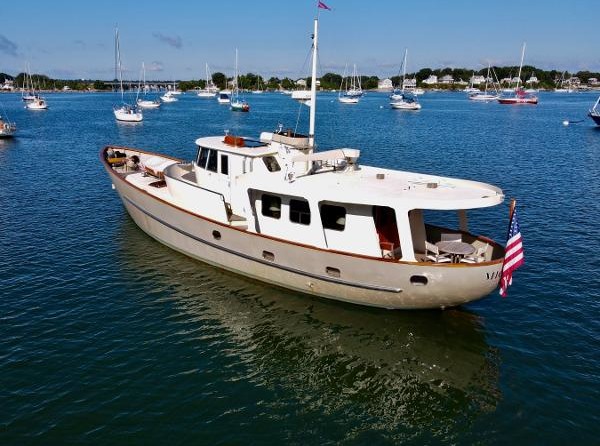 C kip sea ranger 39 flybridge ts cruiser
