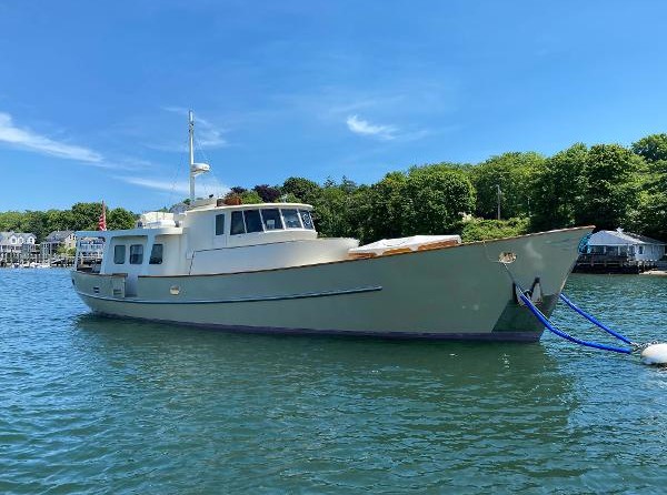 C kip sea ranger 39 flybridge ts cruiser