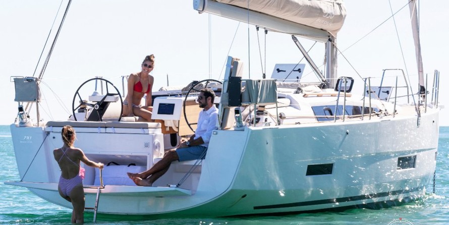 Dufour 390 Grand Large