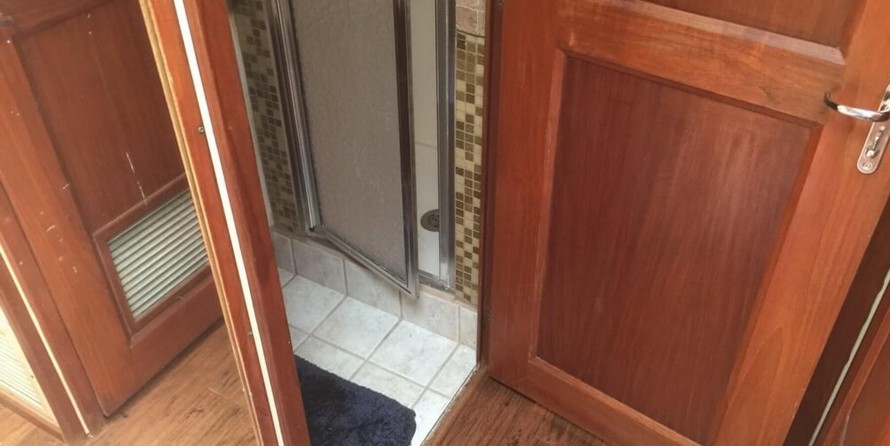 Hatteras 77 Convertible