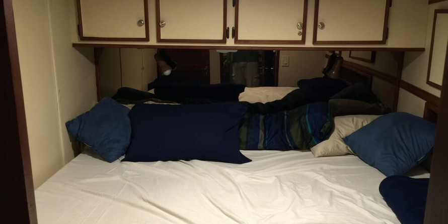 Hatteras 77 Convertible