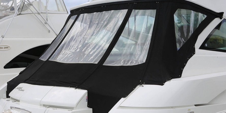 Cruisers Yachts 520 Sports Coupe