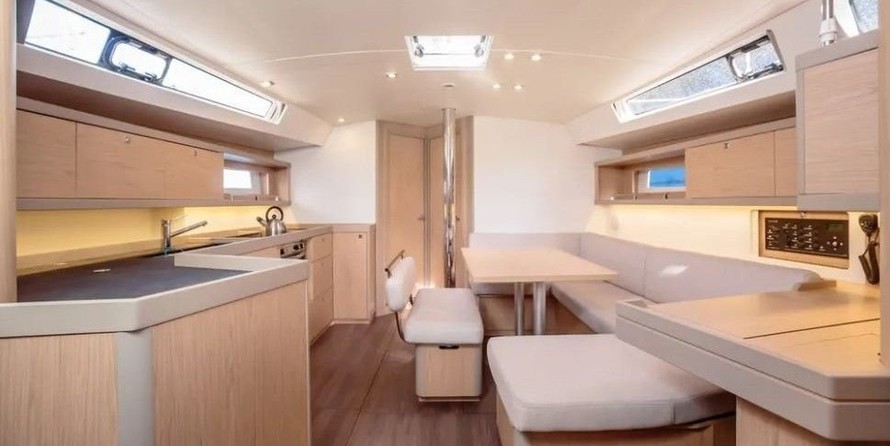 Beneteau Oceanis 45