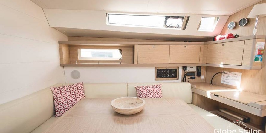 Beneteau Oceanis 45