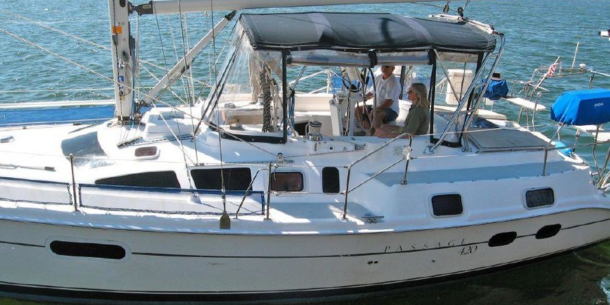 Hunter Passage 420