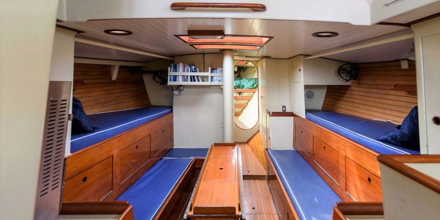 Custom Alan Gurney/Derecktor Yawl