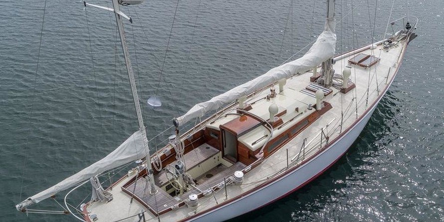 Custom Alan Gurney/Derecktor Yawl