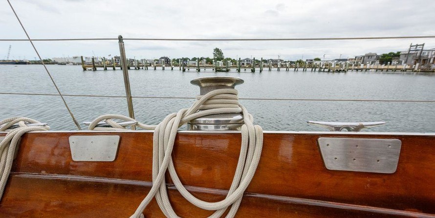 Custom Alan Gurney/Derecktor Yawl