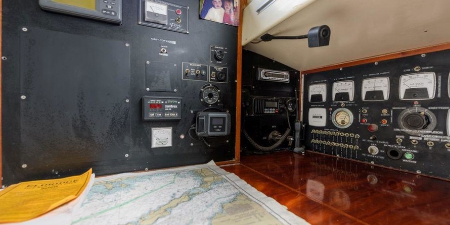 Custom Alan Gurney/Derecktor Yawl