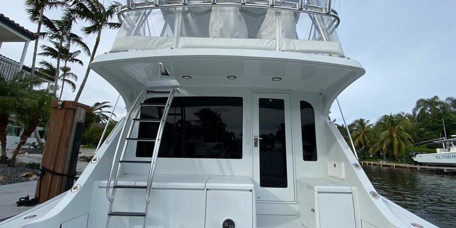 Hatteras 54 Convertible