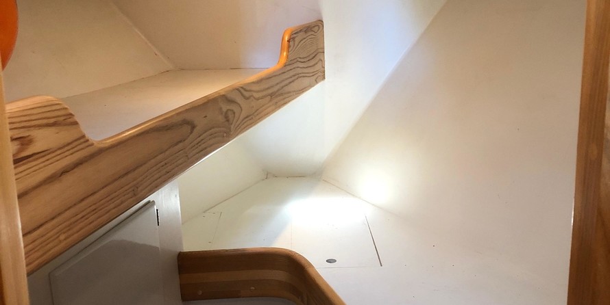 Custom Carolina Lewis Brothers 41 Flybridge Sportfish