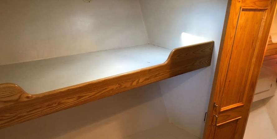 Custom Carolina Lewis Brothers 41 Flybridge Sportfish