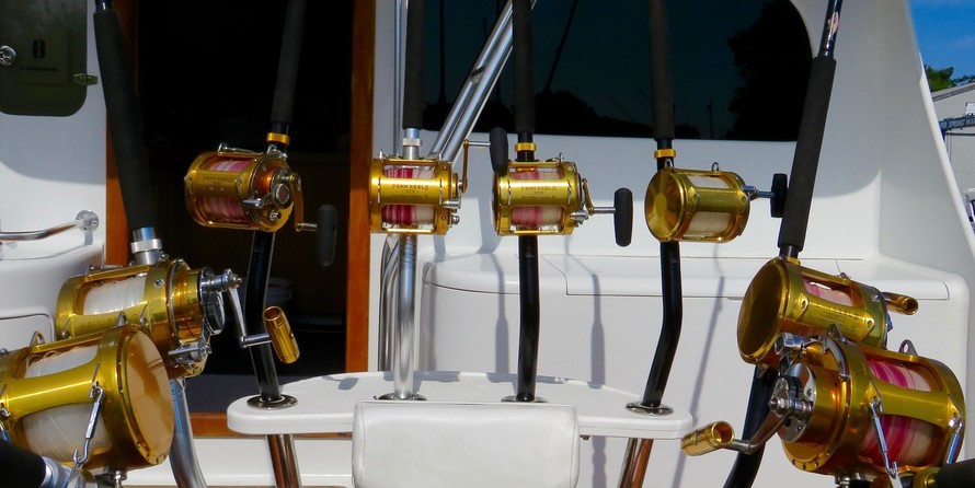 Custom Carolina Lewis Brothers 41 Flybridge Sportfish