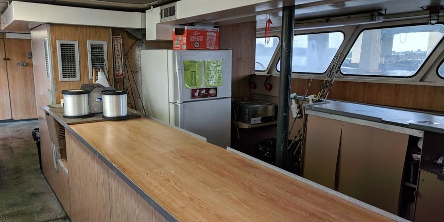 Derecktor Custom Charter