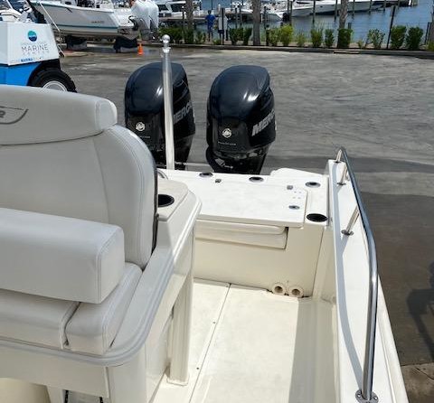 Boston Whaler 270 Dauntless