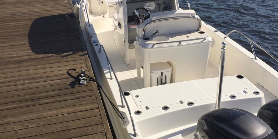 Boston Whaler 270 Dauntless