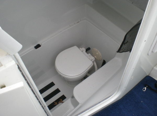 Glacier bay renegade 2640