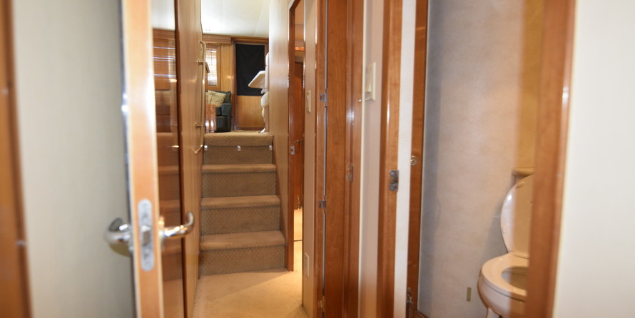 Hatteras GT45X Flybridge