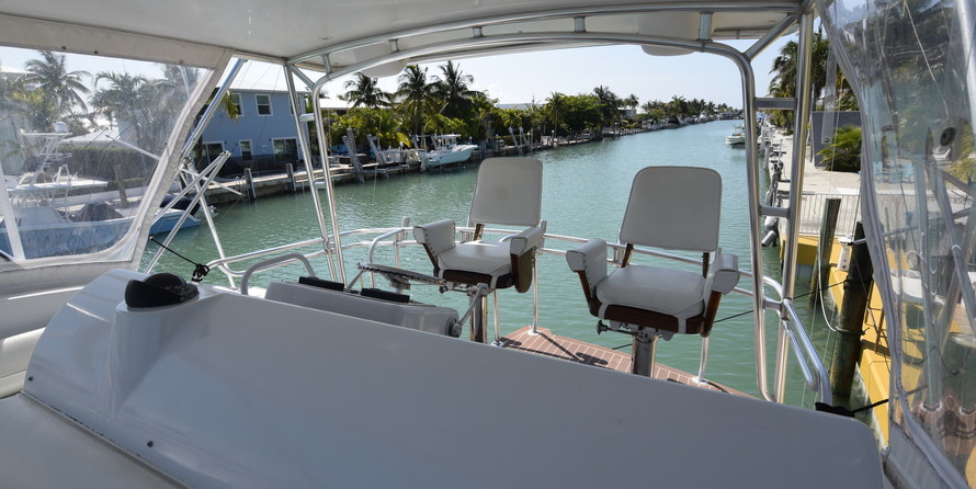 Hatteras GT45X Flybridge