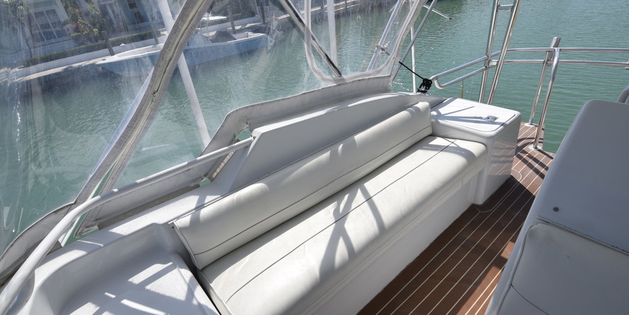 Hatteras GT45X Flybridge
