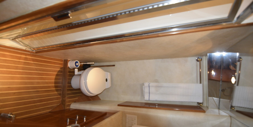 Hatteras GT45X Flybridge