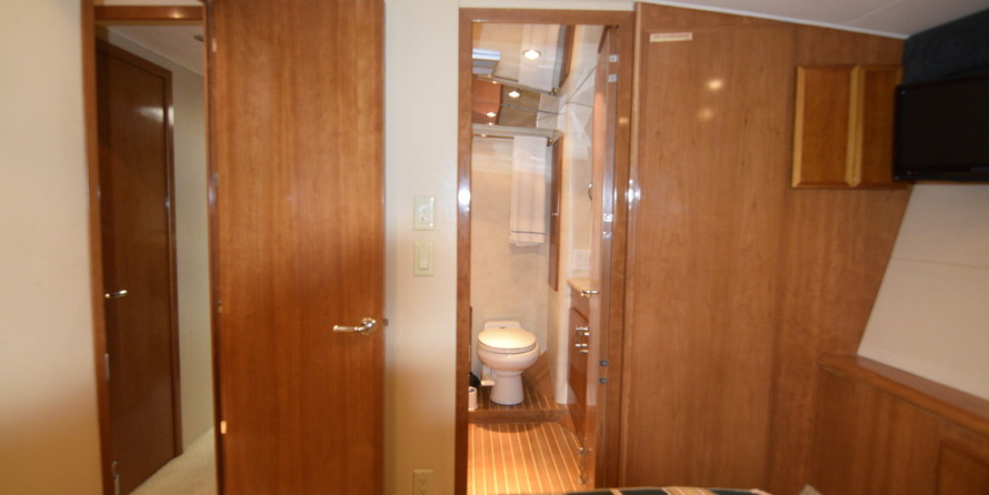 Hatteras GT45X Flybridge