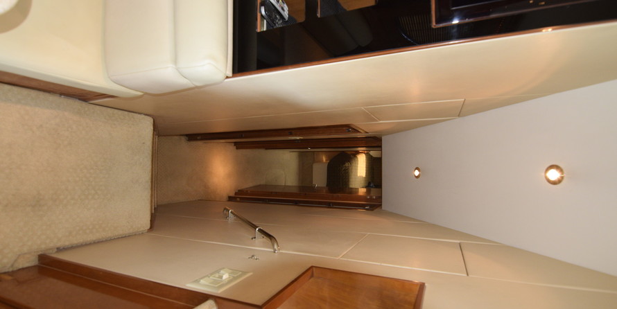 Hatteras GT45X Flybridge