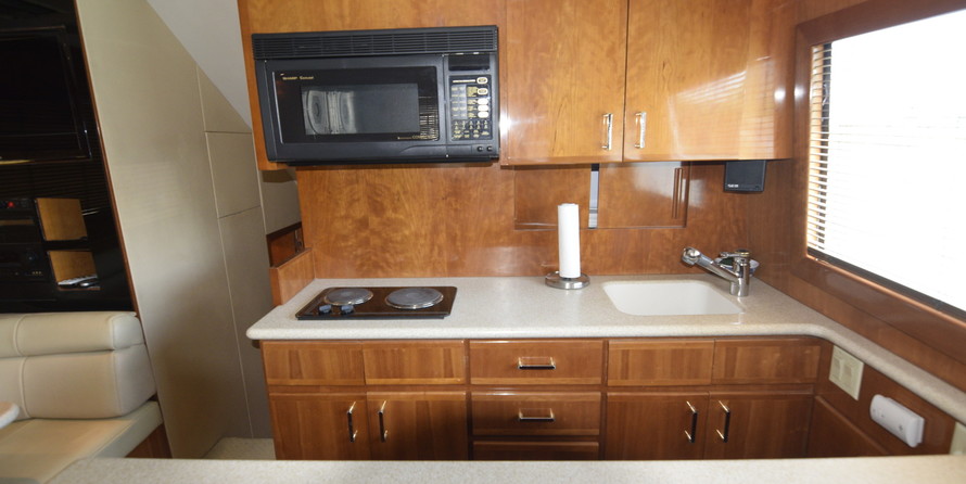 Hatteras GT45X Flybridge