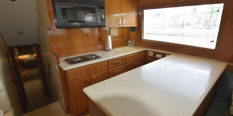 Hatteras GT45X Flybridge