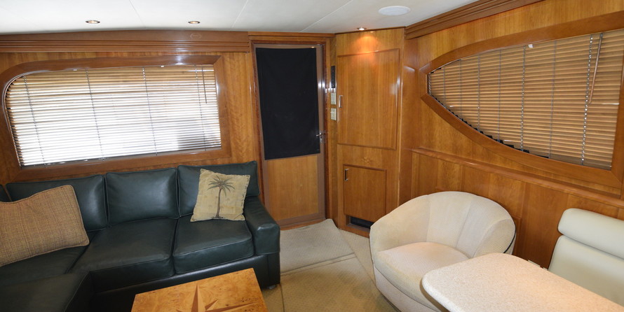 Hatteras GT45X Flybridge