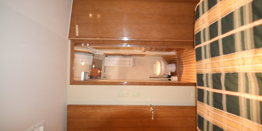 Hatteras GT45X Flybridge