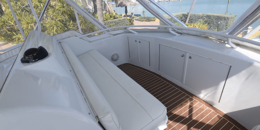 Hatteras GT45X Flybridge