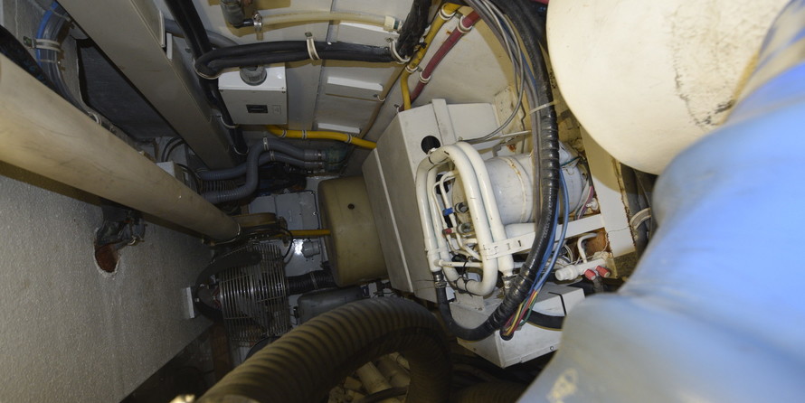 Hatteras GT45X Flybridge