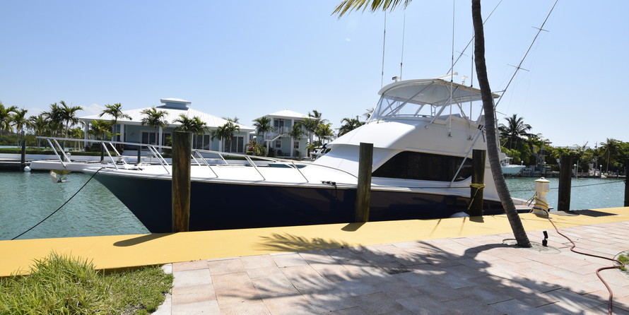 Hatteras GT45X Flybridge